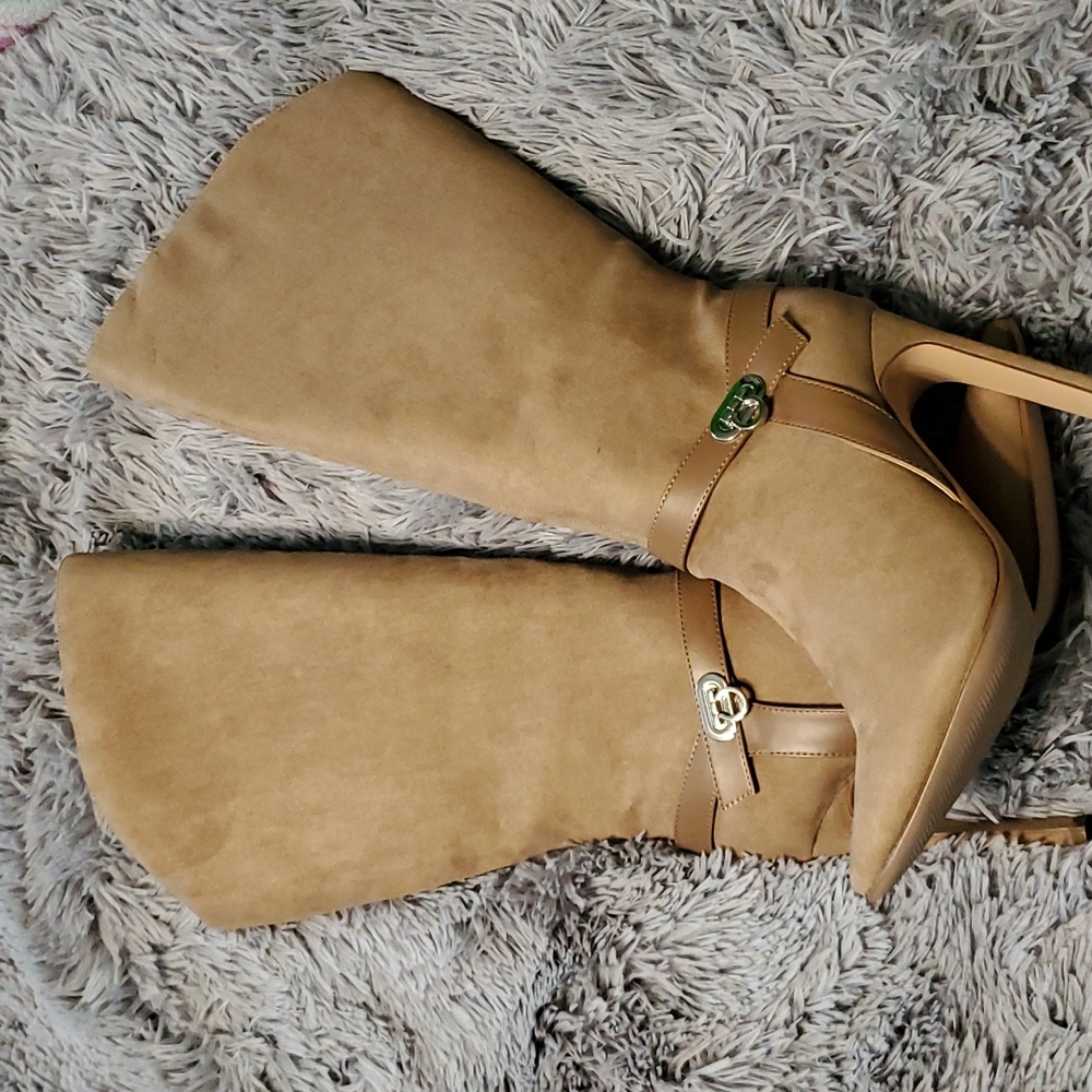 Brown suede shoedazzle knee high boots size 7.5 new no tags